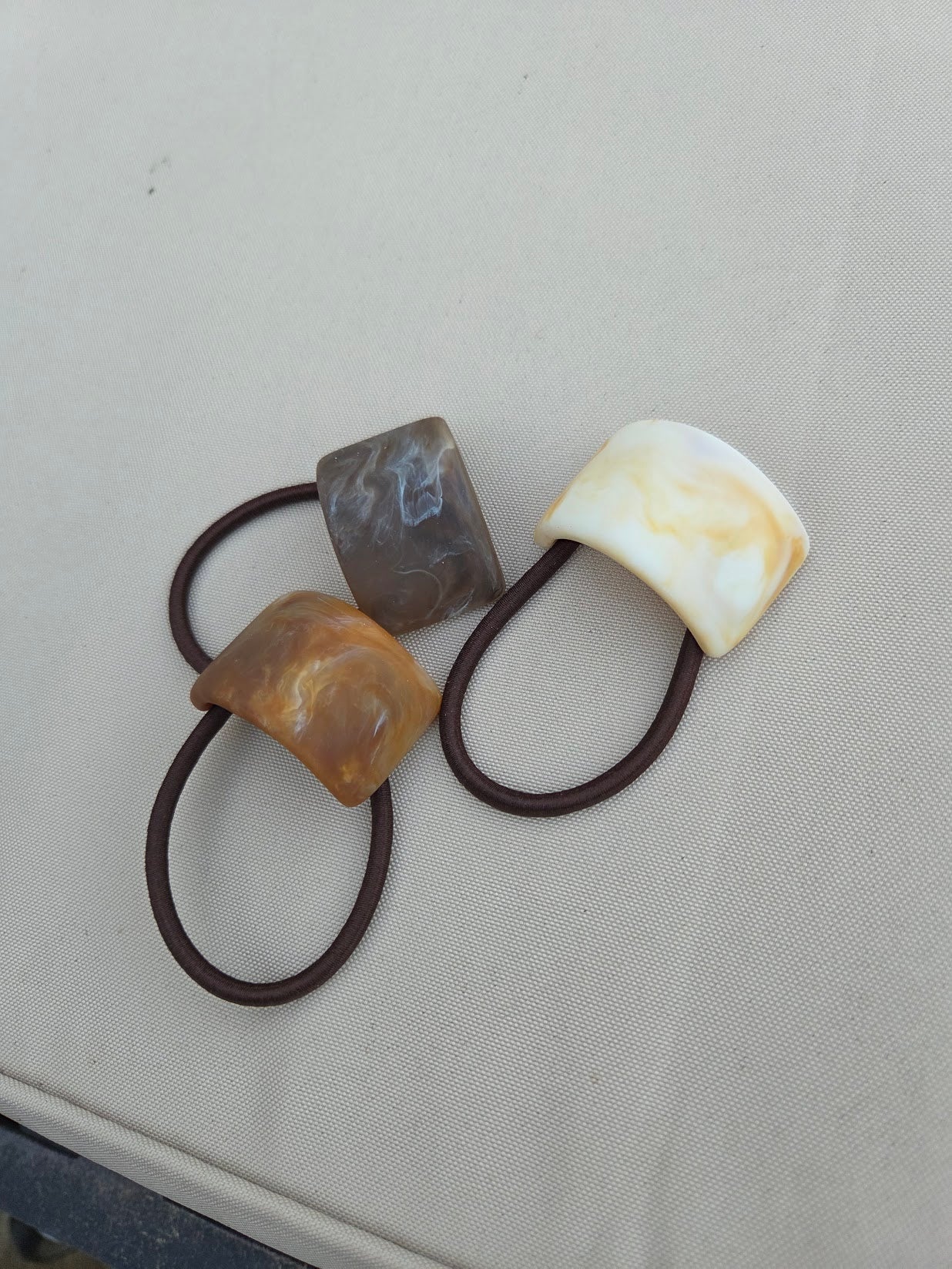 Marbled Stone Ponytail Ties