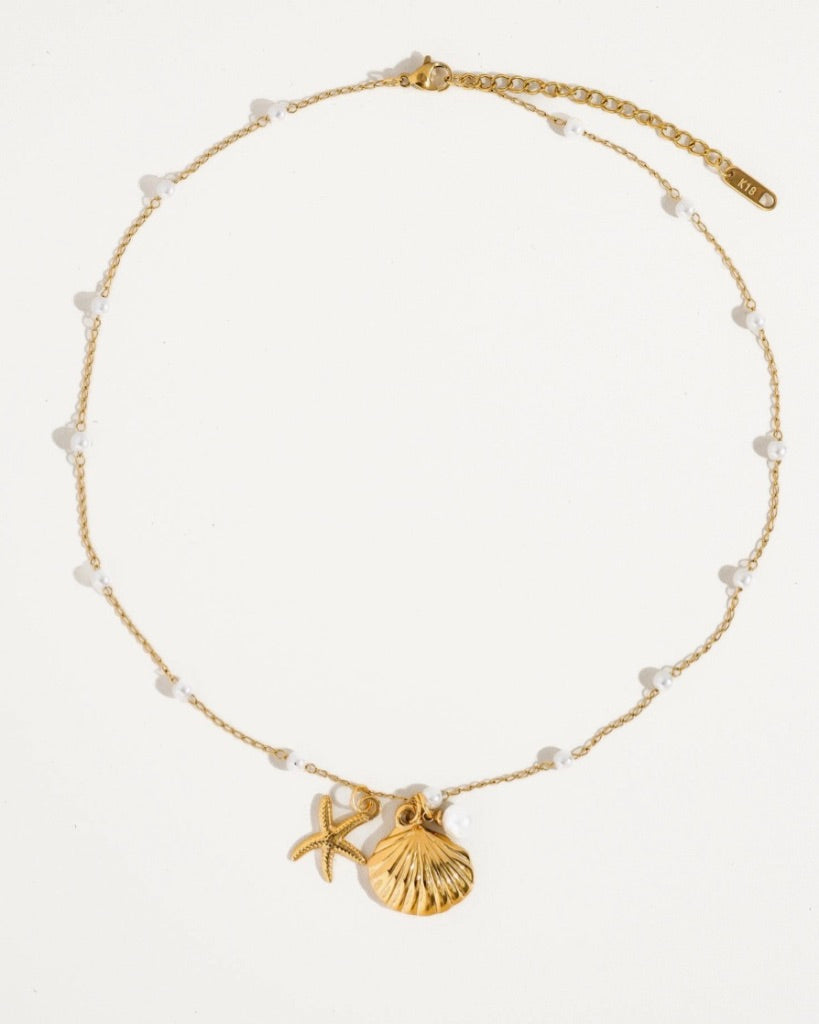 Seashell Pearl Necklace