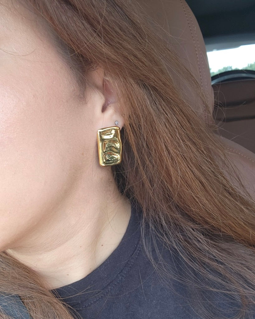 Emi Rectangle Earrings