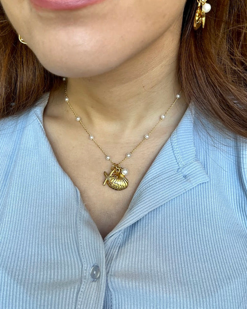 Seashell Pearl Necklace