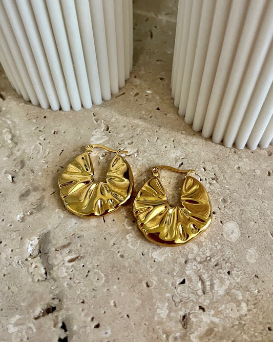 Goldie Round Earrings