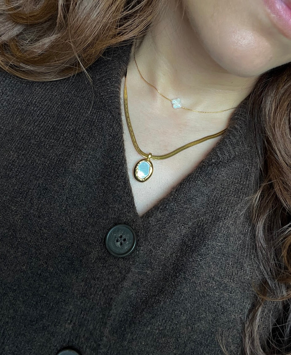 Isla Herringbone Necklace