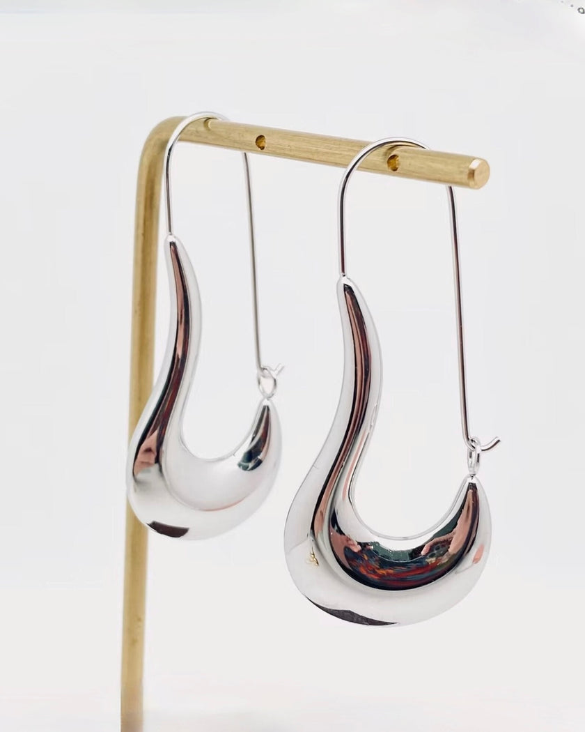 Upton Silver Drop Earrings