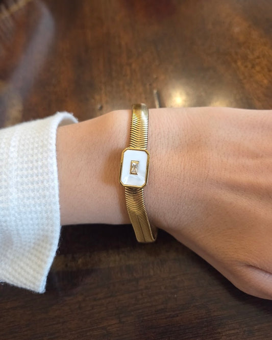 Mother of Pearl Herringbone Bracelet