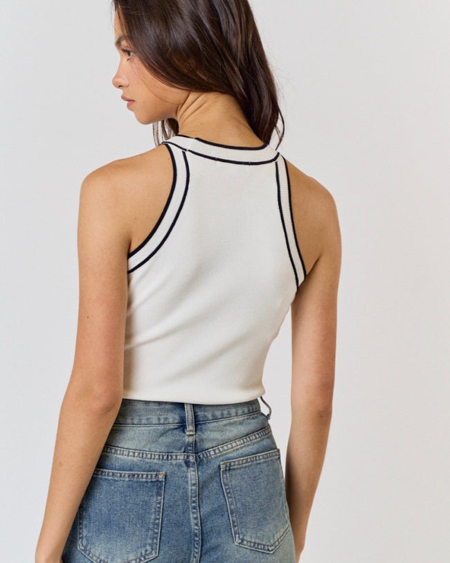 Shelly Contrast Tank (Last Small)