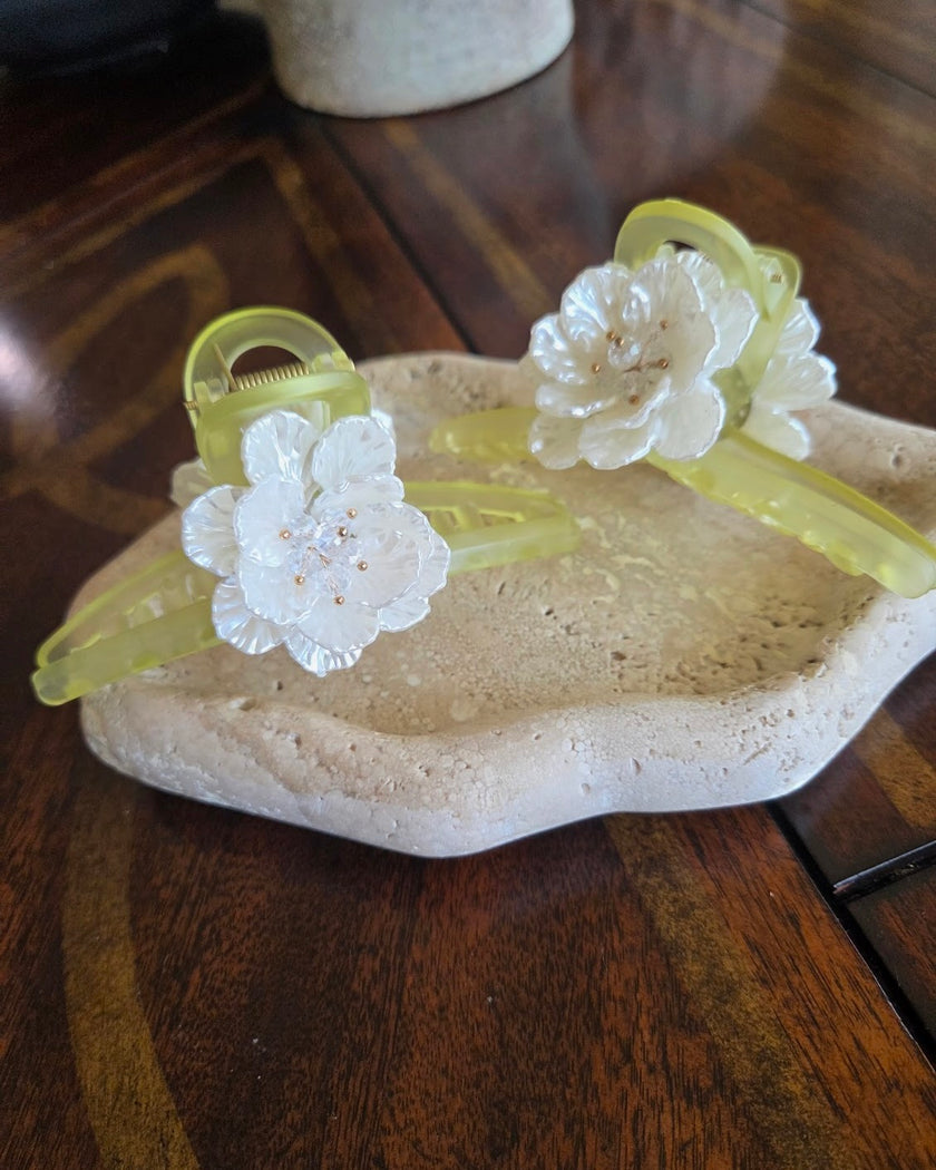 Mint Pearl Flower Clip