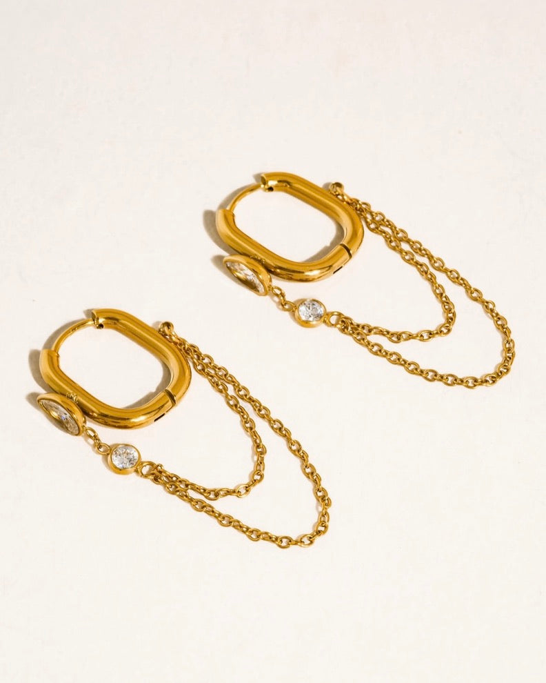 Everly Teardrop Crystal Drop Earrings
