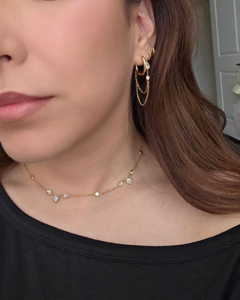 Everly Teardrop Crystal Necklace