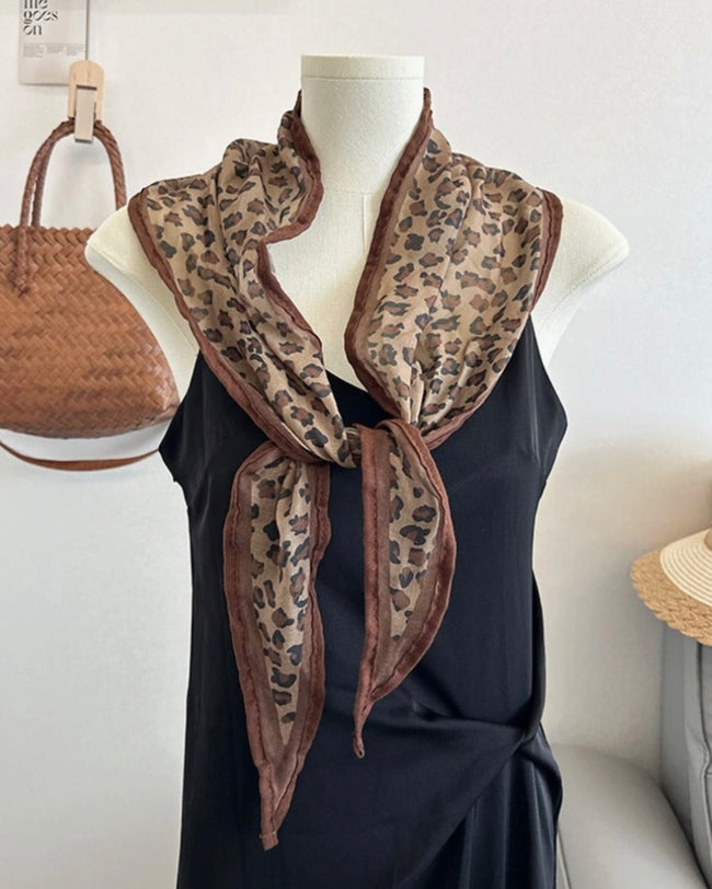 Leopard Diamond Shape Scarf