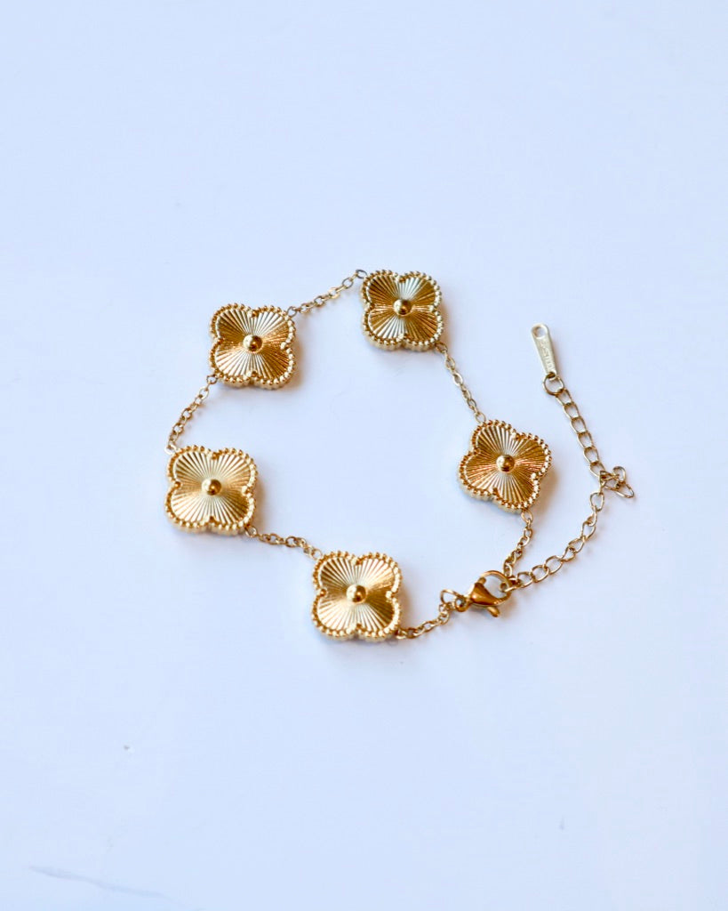 The Classic- Gold Clover Bracelet