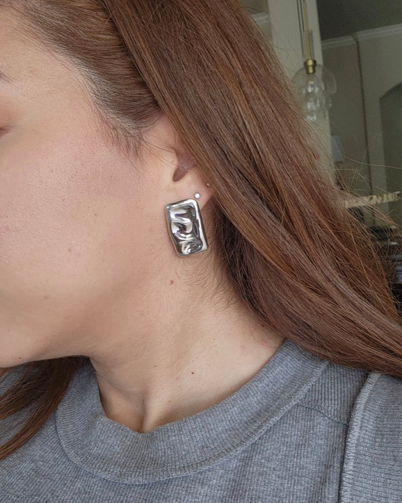 Emi Rectangle Earrings