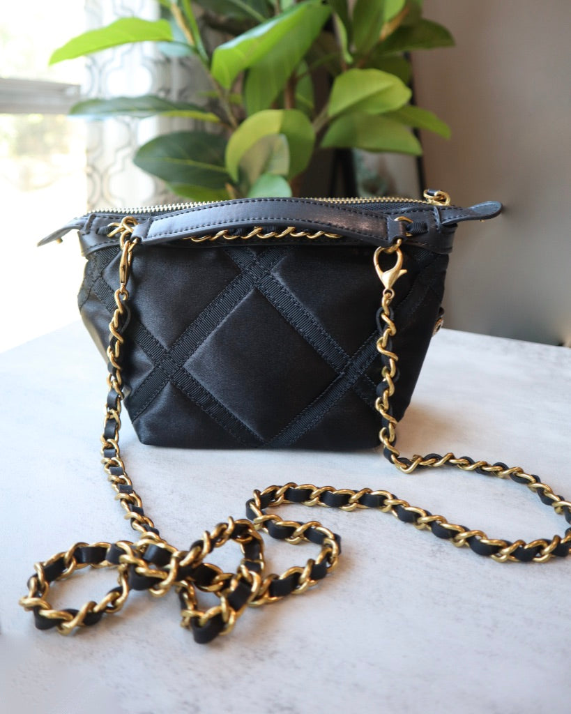 Nior Small Chain Bag