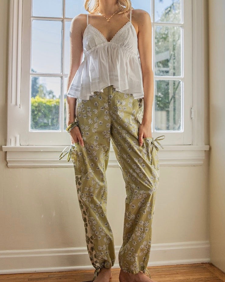 Monet Sage Floral Pants