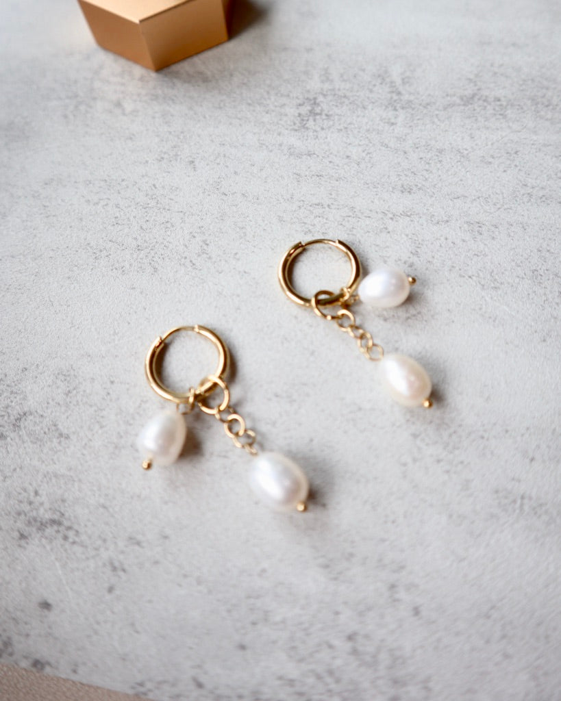 Halley Pearl Drop Earrings