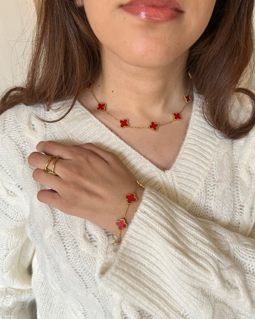 Clover Red 10pc Necklace