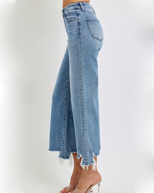 Muse Washed Ankle Jeans