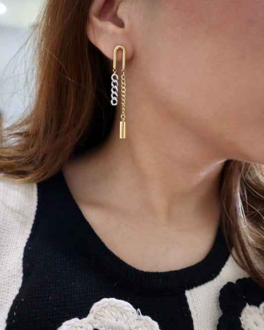 Ebbit Chain Earrings