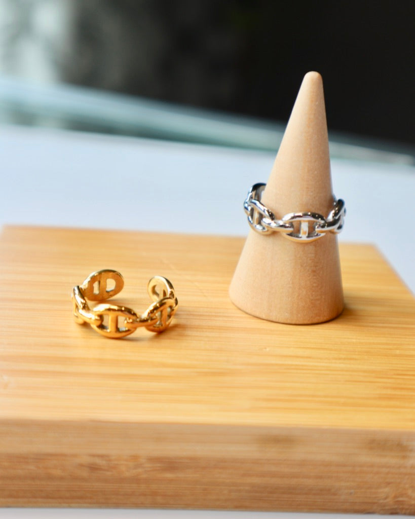 Ani Link Ring