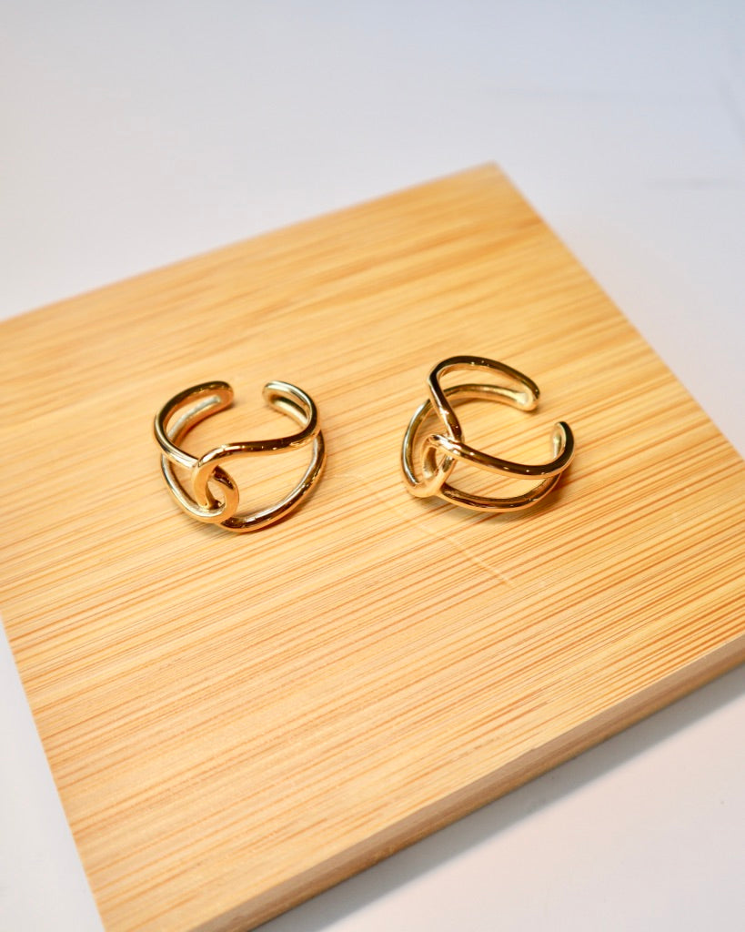 Roma Twist Ring